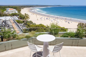 Noosa Paradise Pool, Beach and Views